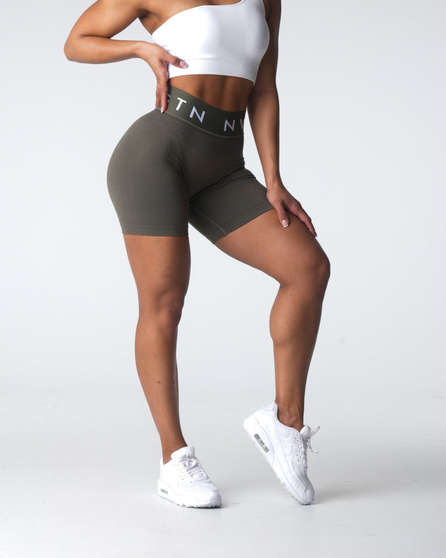 NVGTN Sports Seamless Shorts Dame Olivengrøn Danmark | BXBJVITF